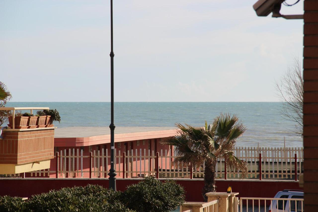 Appartamento Via Dei Fabbri Navali Lido di Ostia Exteriér fotografie